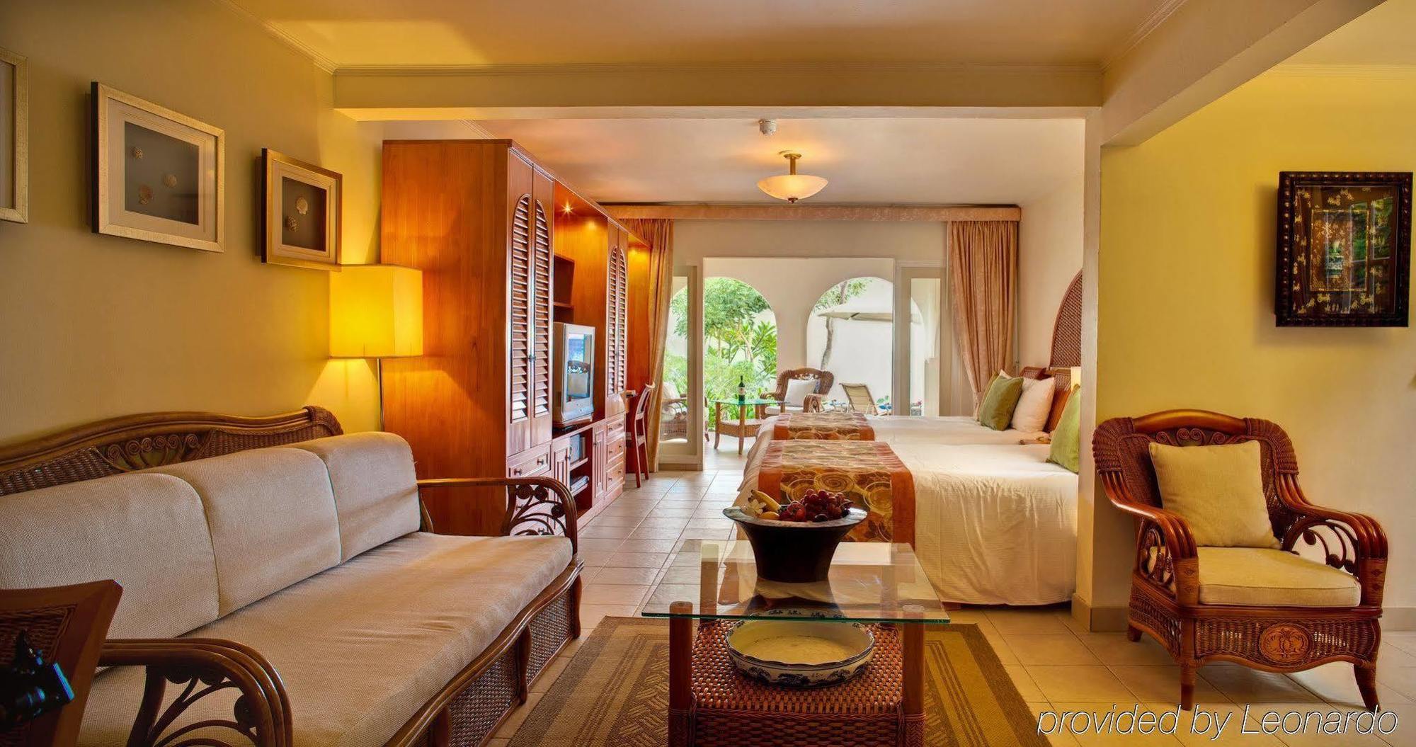 Kura Hulanda Lodge & Beach Club Westpunt Phòng bức ảnh