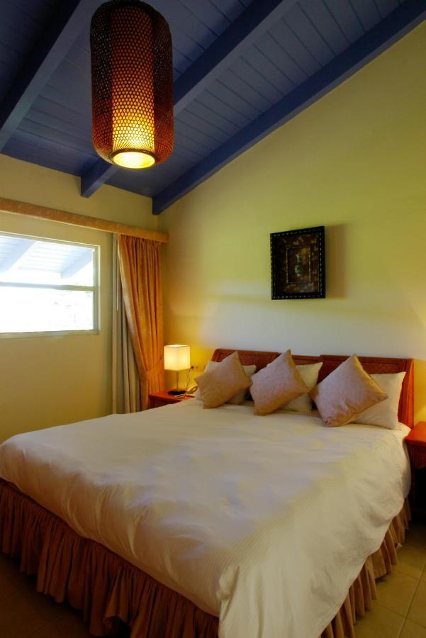 Kura Hulanda Lodge & Beach Club Westpunt Phòng bức ảnh